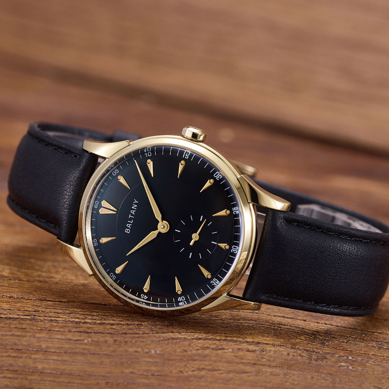バルタニー メンズ パイロット ウォッチ 38.5mm 機械 - Omega Watch Constellation のレビューと価格