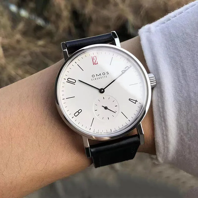 シーガル ST1701 自動巻きムーブメントに適したメンズ  - Omega Watch Constellation のレビューと価格