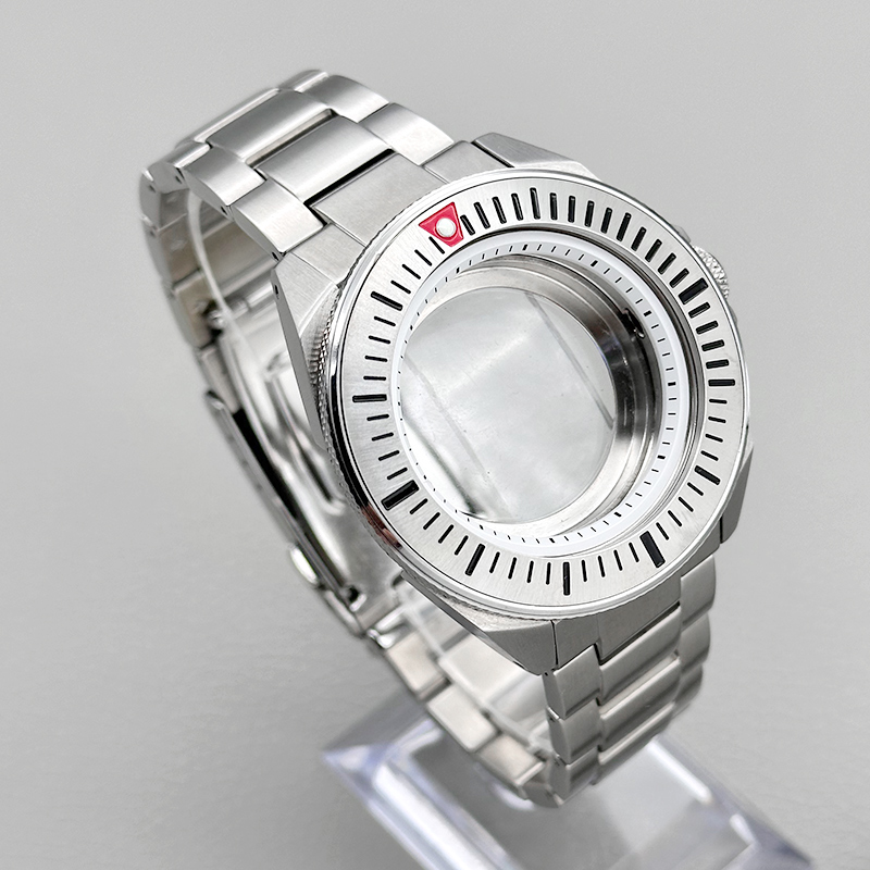 44mmシルバーキングサムライウォッチケース、スチールストラ - Citizen Watch Tsuyosa のレビューと価格